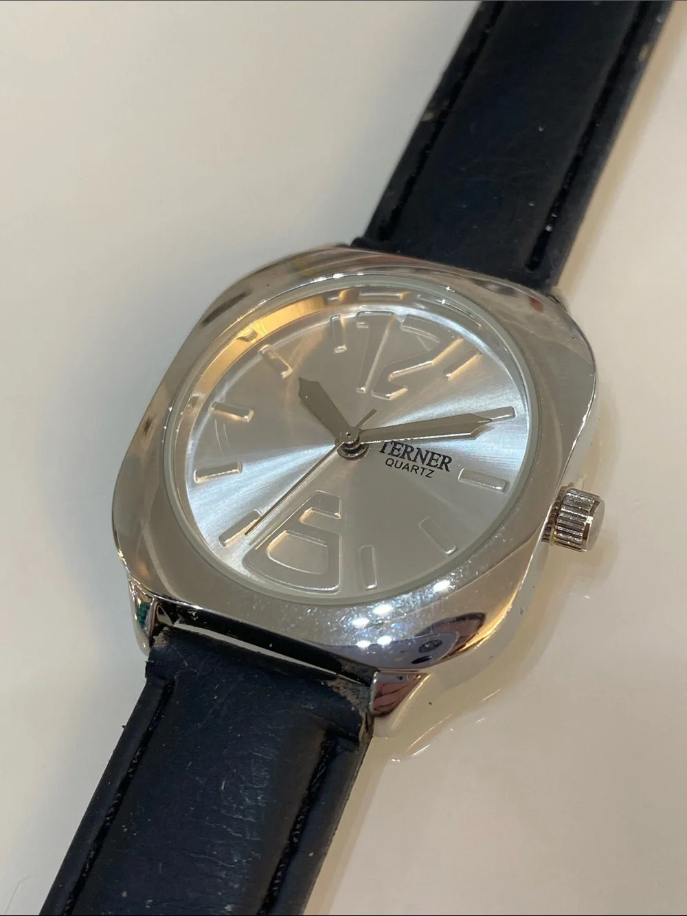 Bijoux Terner Black Strap silver-Tone Case Men's Watch